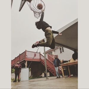 Meet your Posher, Tin